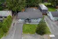 34843 LABURNUM AVENUE - thumbnail 30
