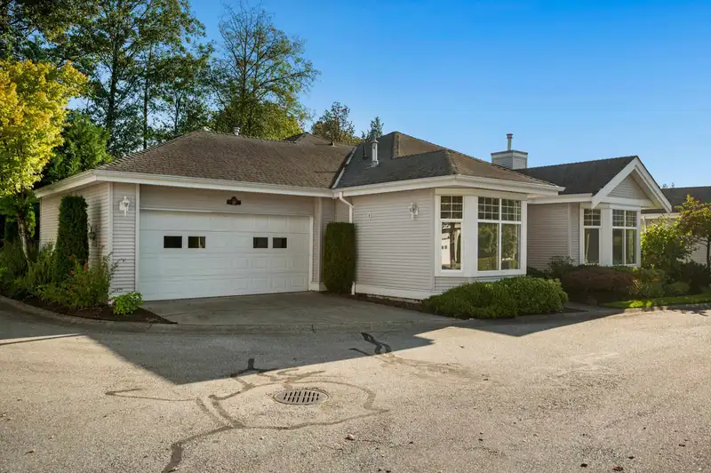 19 20770 97B AVENUE - photo 3 of 33