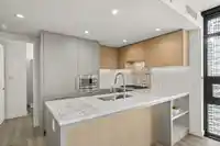 2404 6608 SUSSEX AVENUE - thumbnail 6