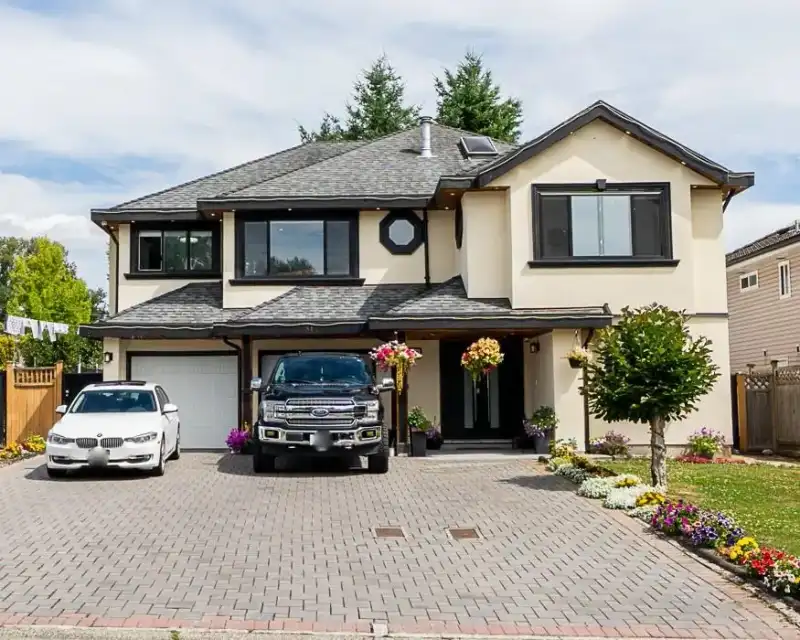 8736 140A STREET - photo 1 of 27