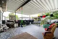 8736 140A STREET - thumbnail 13