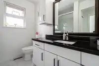 8736 140A STREET - thumbnail 19