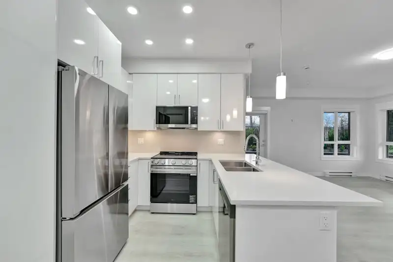 118 33886 PINE STREET - photo 4 of 35