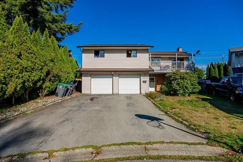 15097 95 AVENUE - photo 1 of 14