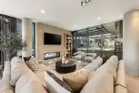 2304 1588 JOHNSTON ROAD - thumbnail 31