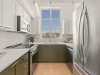 210 655 W 7TH AVENUE - thumbnail 20