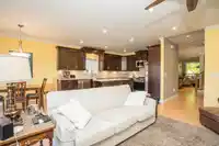 21053 83 AVENUE - thumbnail 23