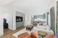 3176 BURRARD STREET - thumbnail 4