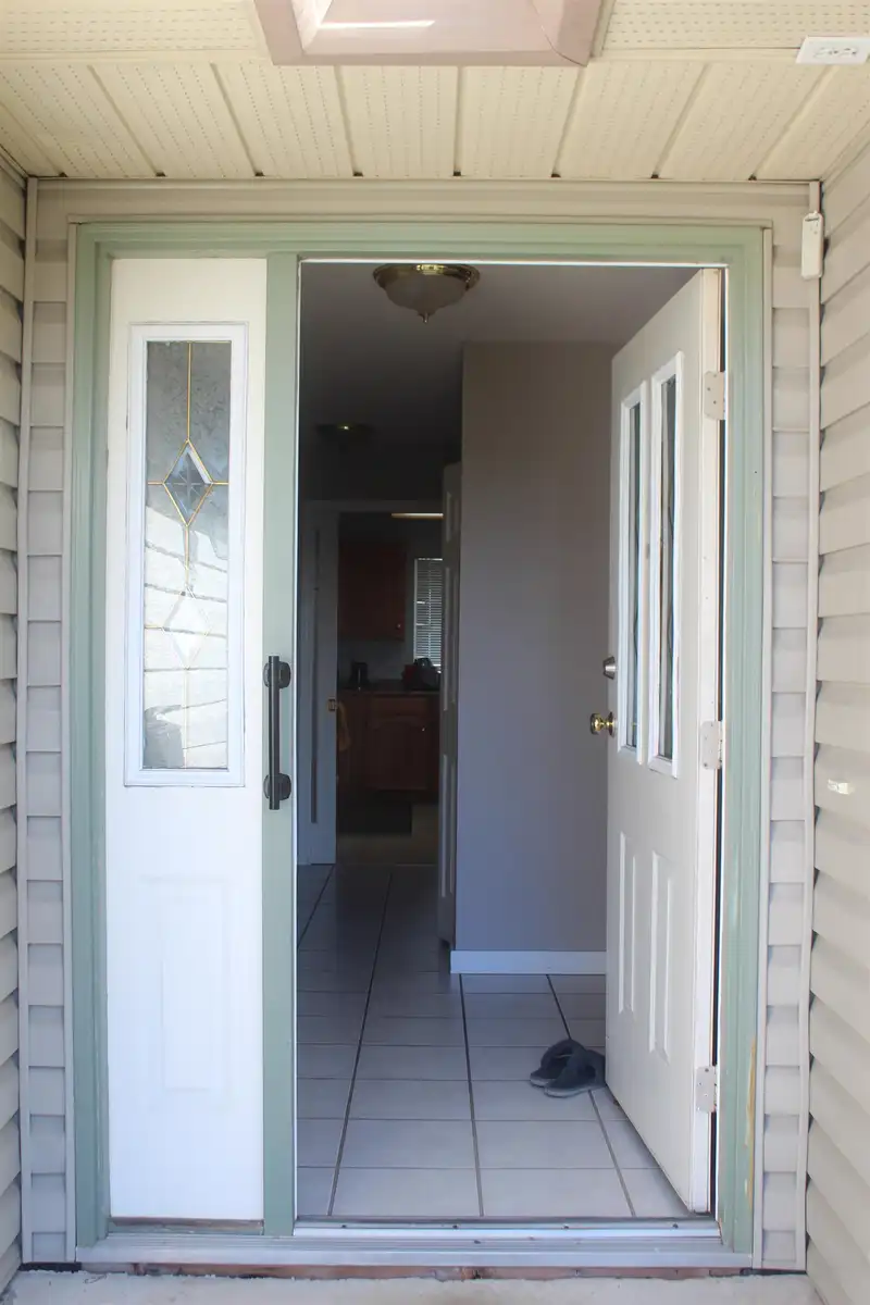 6310 171 STREET - photo 2 of 19