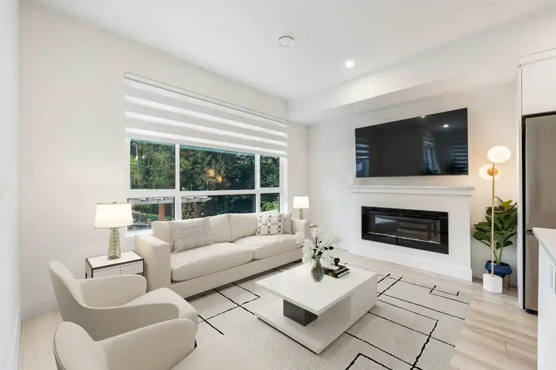 12 20559 86 AVENUE - photo 4 of 35