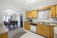 557 E 44TH AVENUE - thumbnail 11