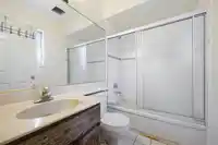 557 E 44TH AVENUE - thumbnail 18