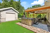 9855 182 STREET - thumbnail 35