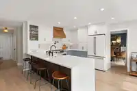877 166 STREET - thumbnail 11