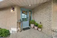 877 166 STREET - thumbnail 3