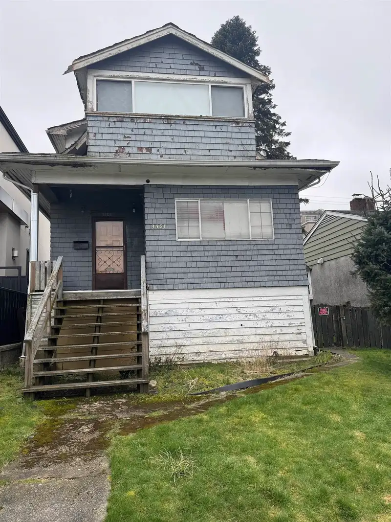 3328 CHURCH STREET - photo 3 of 4