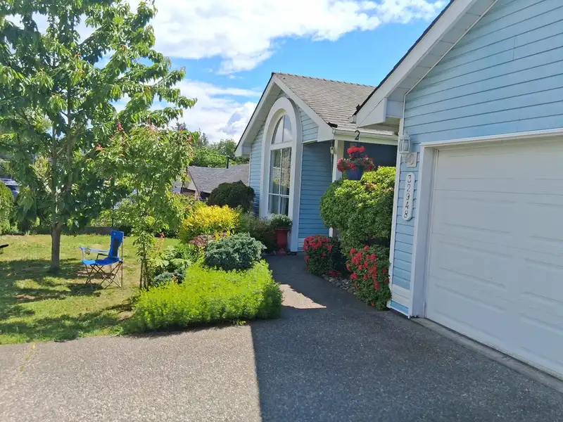 32948 10TH AVENUE - photo 2 of 31
