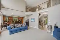 10240 ROLLEY CRESCENT - thumbnail 6