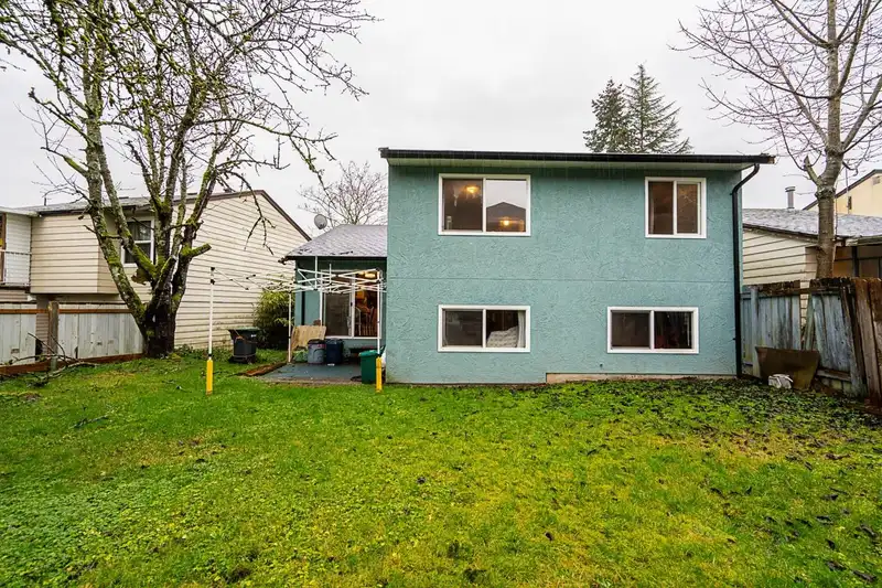 6666 133B STREET - photo 1 of 34