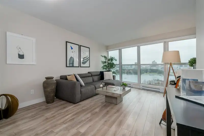 1404 1323 HOMER STREET - photo 3 of 29