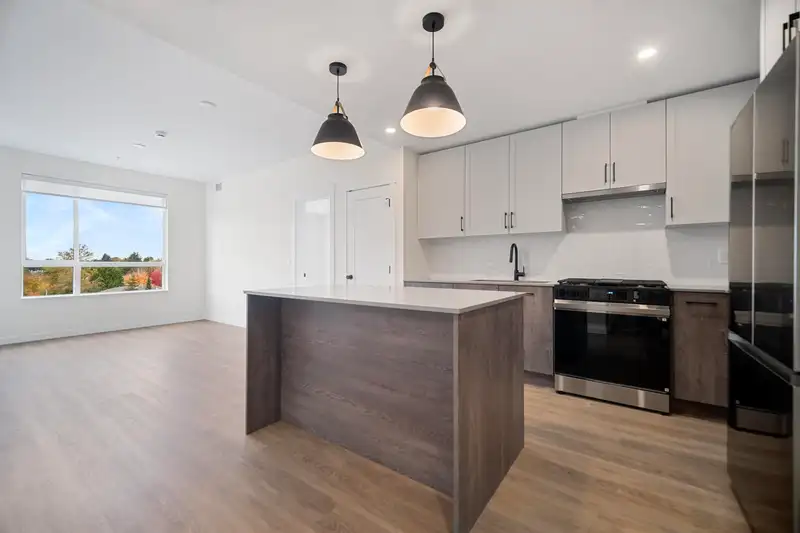 503 27215 ALDERGROVE TOWN CENTRE DRIVE - photo 4 of 30