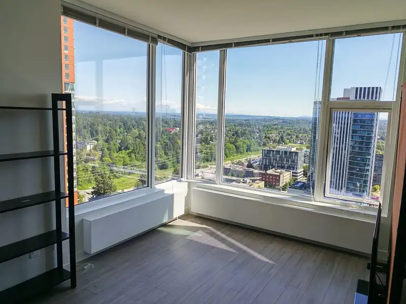 2609 13655 FRASER HIGHWAY - photo 1 of 18