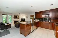 1174 STRATHAVEN DRIVE - thumbnail 4