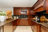 1174 STRATHAVEN DRIVE - thumbnail 5