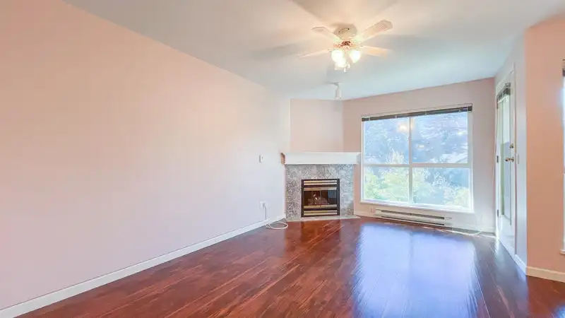 302 14980 101A AVENUE - photo 2 of 25