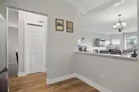 1126 O'FLAHERTY GATE - thumbnail 9