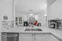 411 13733 74 AVENUE - thumbnail 6