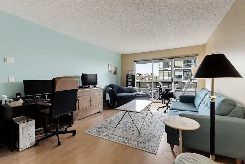 406 1412 W 14TH AVENUE - photo 3 of 26