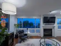 202 2440 HAYWOOD AVENUE - thumbnail 3