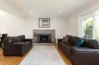 4561 UPLANDS DRIVE - thumbnail 3