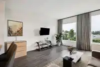 6 8589 RIVERGRASS DRIVE - thumbnail 3
