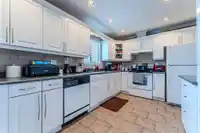 5149 209A STREET - thumbnail 10