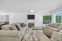 13330 59B AVENUE - thumbnail 3