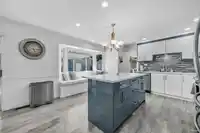 13330 59B AVENUE - thumbnail 9