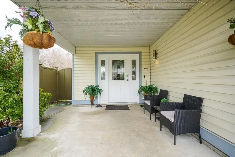 11698 206A STREET - photo 4 of 34