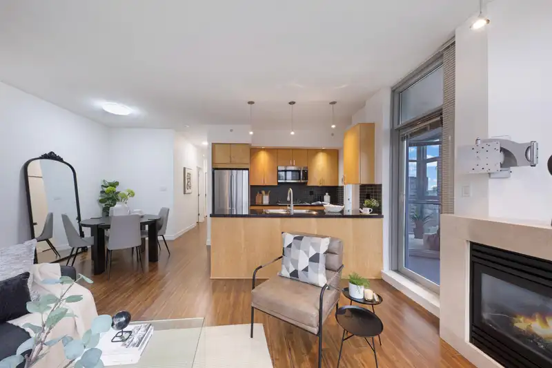 1802 1050 SMITHE STREET - photo 3 of 32