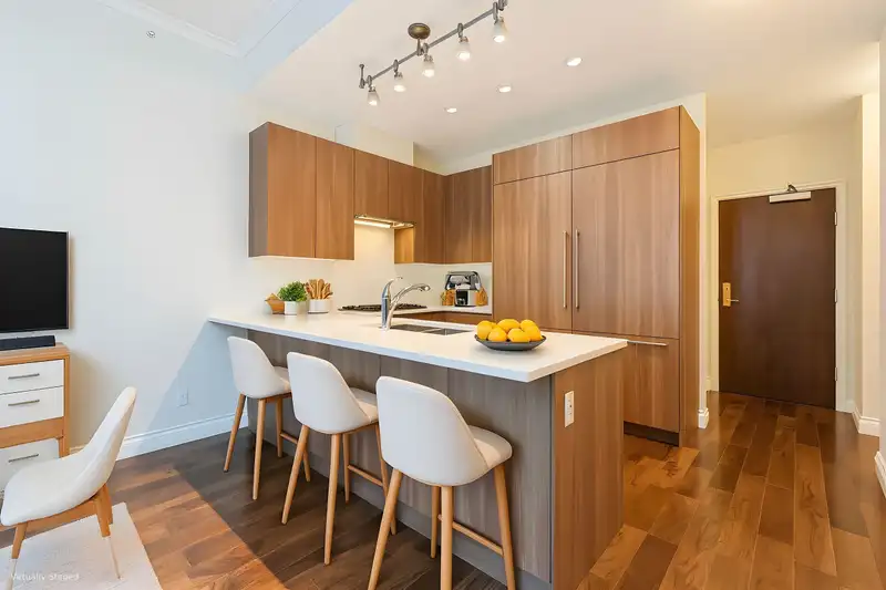 103 185 VICTORY SHIP WAY - photo 4 of 17