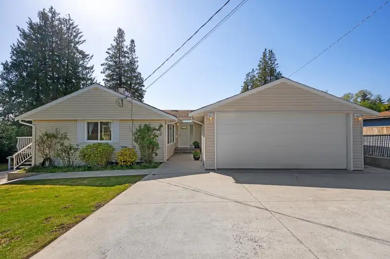 320 WALKER STREET - photo 1 of 31