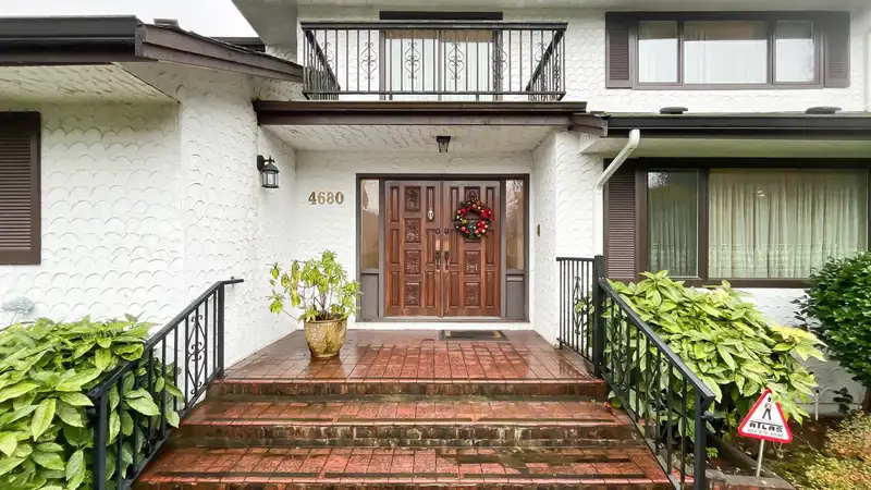 4680 W 15TH AVENUE - photo 4 of 40