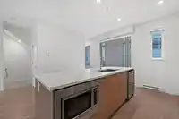 108 7947 209 STREET - thumbnail 4