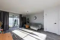 3132 LONSDALE AVENUE - thumbnail 3