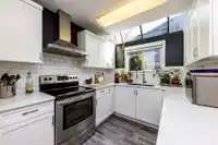 3132 LONSDALE AVENUE - thumbnail 7