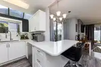3132 LONSDALE AVENUE - thumbnail 10