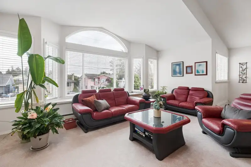 3451 LIVERPOOL STREET - photo 3 of 28