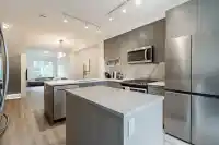 2 9718 161A STREET - thumbnail 7