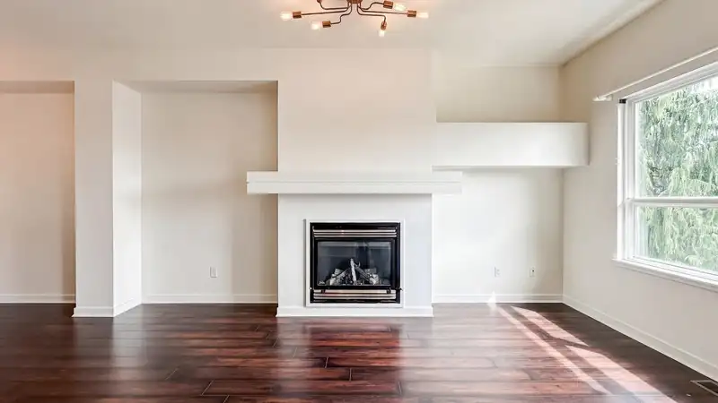 19 15065 58 AVENUE - photo 4 of 25